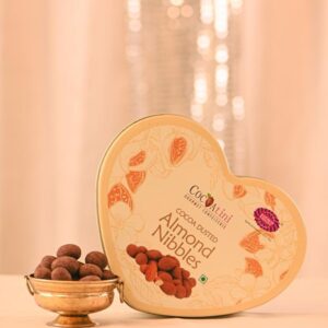 Cocoa Dusted Almond Nibbles  (Tin Gift Box) 180g